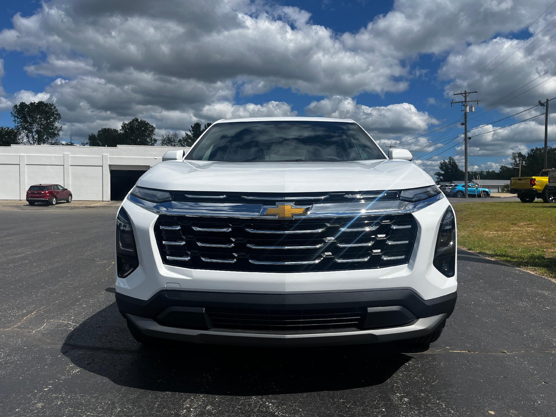 2025 Chevrolet Equinox Vehicle Photo in CLARE, MI 48617-9414