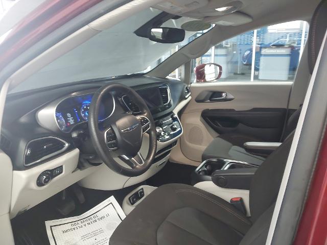 2020 Chrysler Pacifica Vehicle Photo in WENTZVILLE, MO 63385-1017