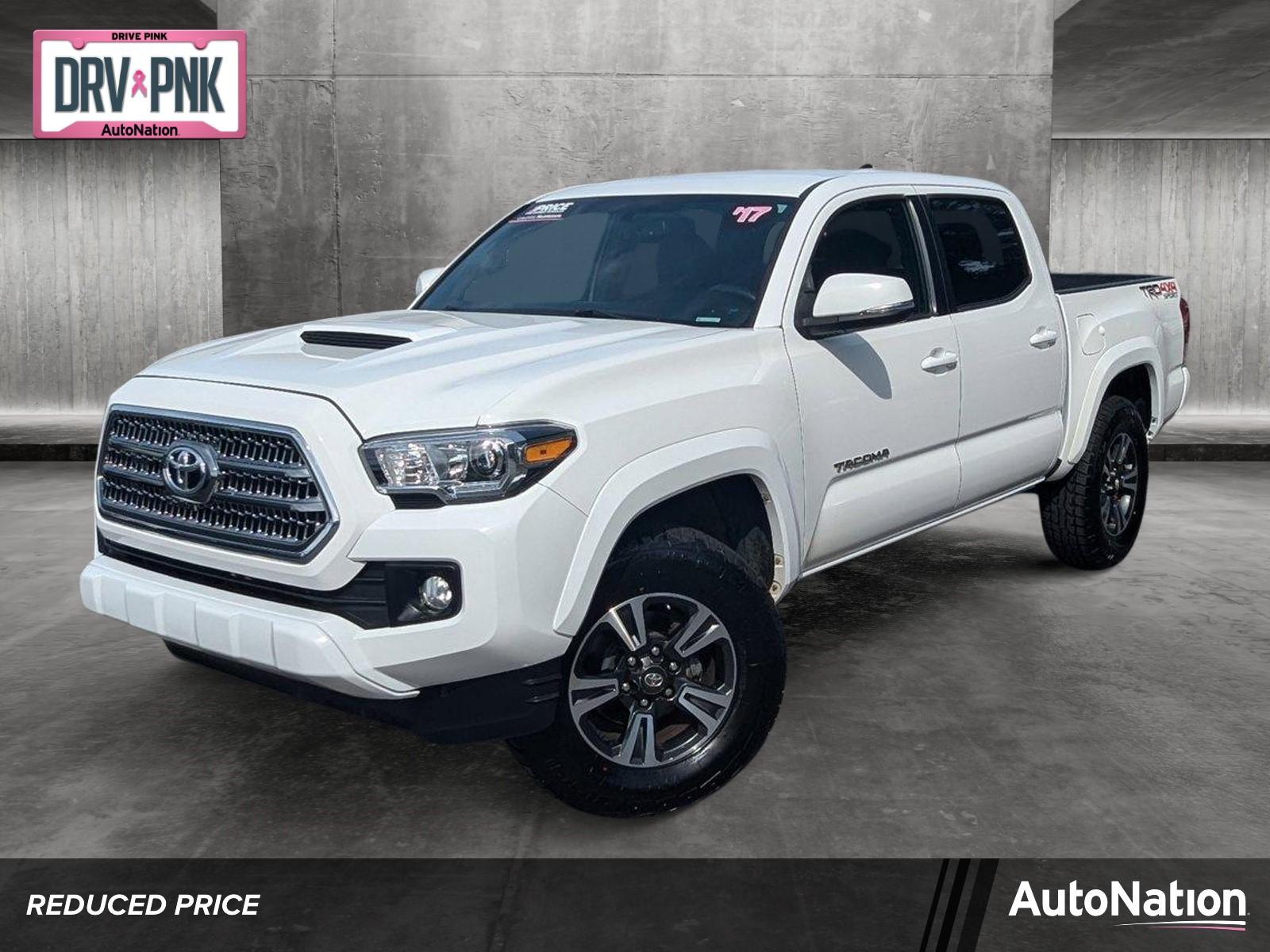 2017 Toyota Tacoma Vehicle Photo in Panama City, FL 32401