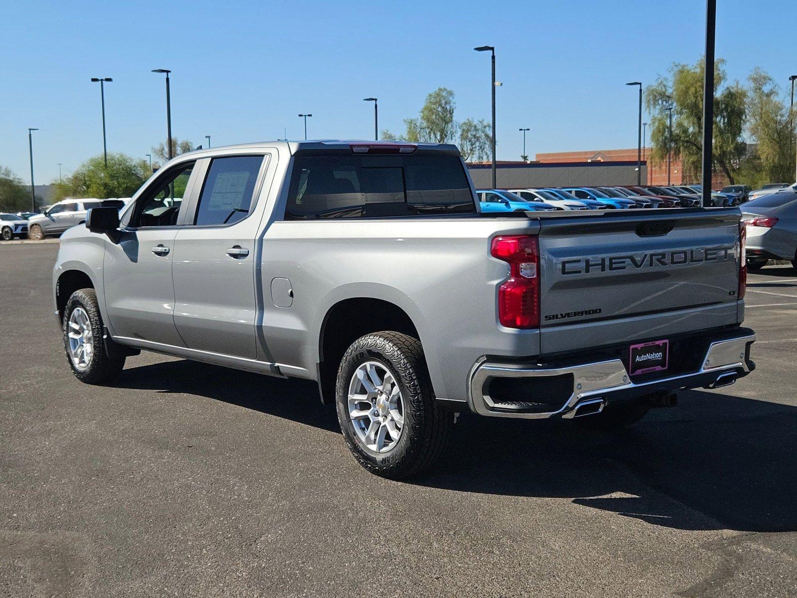 2025 Chevrolet Silverado 1500 Vehicle Photo in MESA, AZ 85206-4395