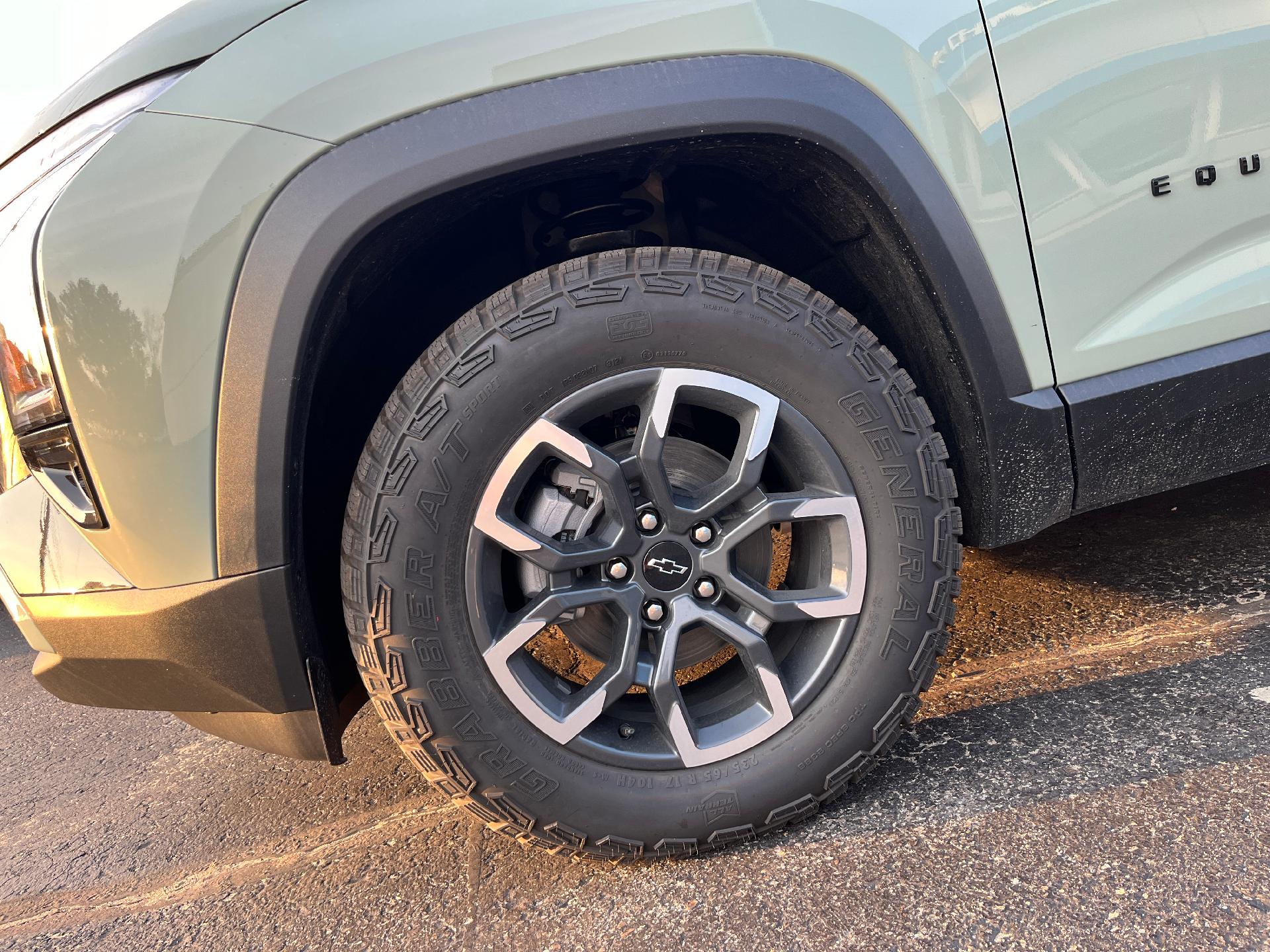 2025 Chevrolet Equinox Vehicle Photo in CLARE, MI 48617-9414