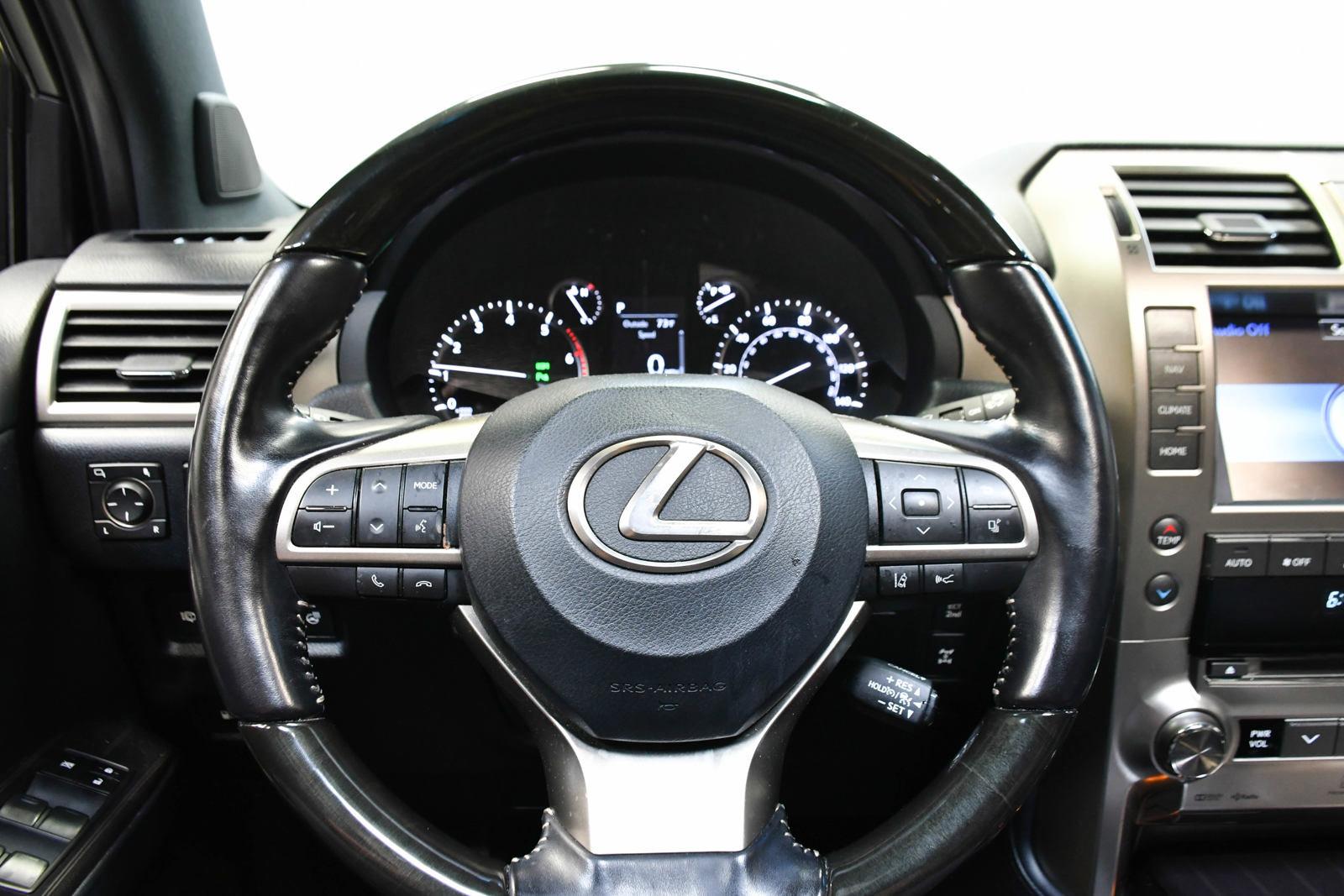 2020 Lexus GX 460 Vehicle Photo in DALLAS, TX 75235