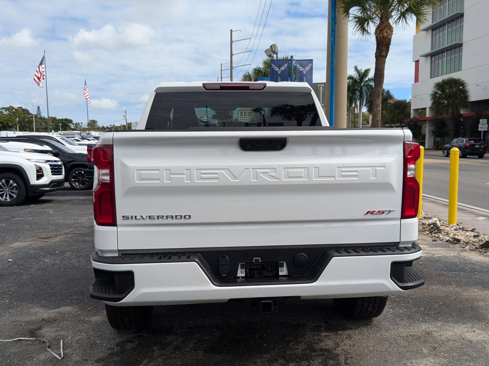 2025 Chevrolet Silverado 1500 Vehicle Photo in MIAMI, FL 33134-2699