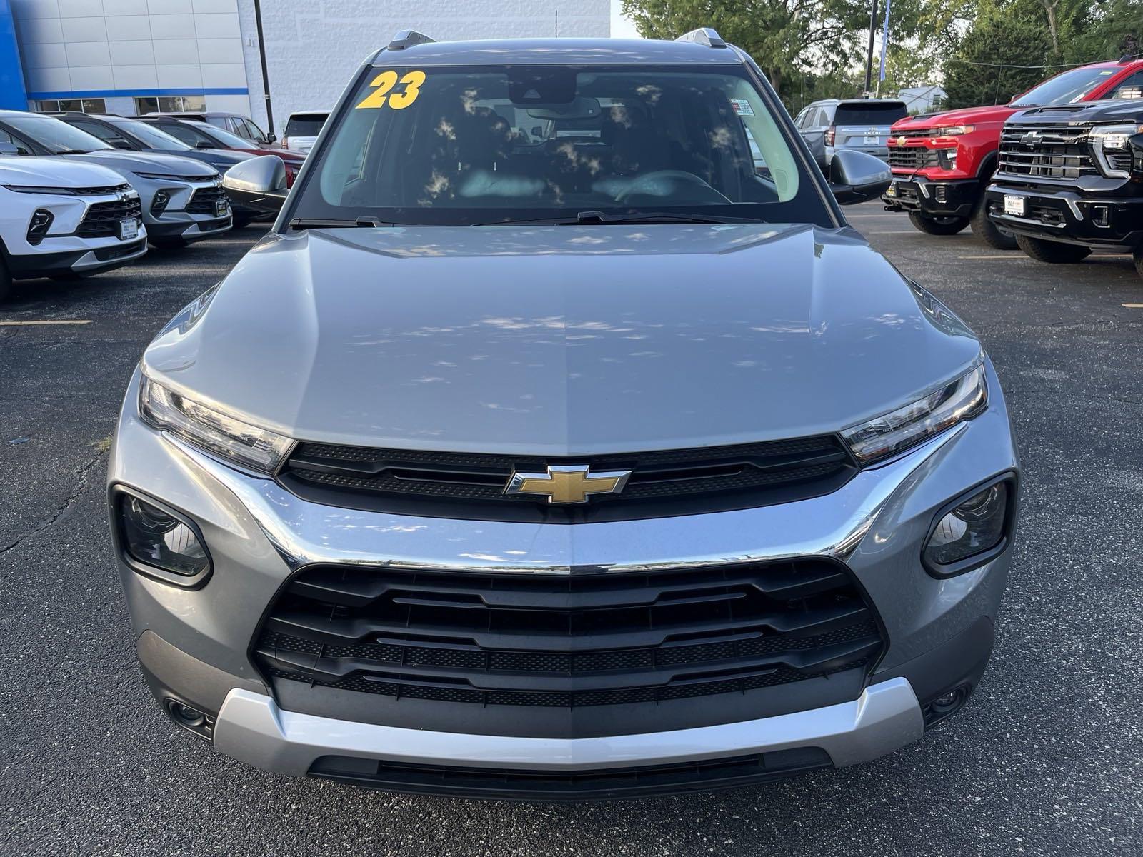 2023 Chevrolet Trailblazer Vehicle Photo in Plainfield, IL 60586