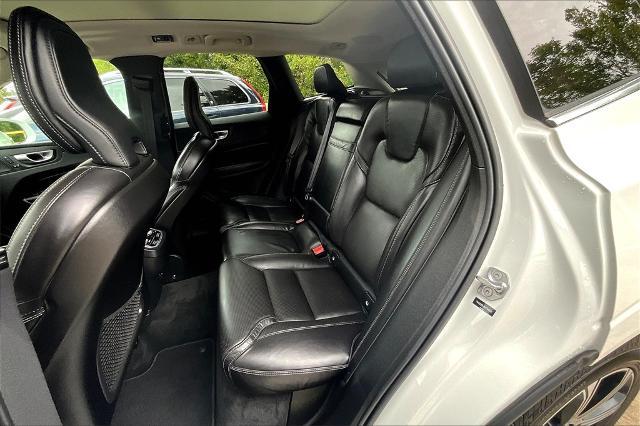 2021 Volvo XC60 Vehicle Photo in Houston, TX 77007