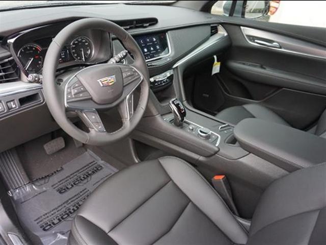 2024 Cadillac XT5 Vehicle Photo in TAMPA, FL 33612-3404