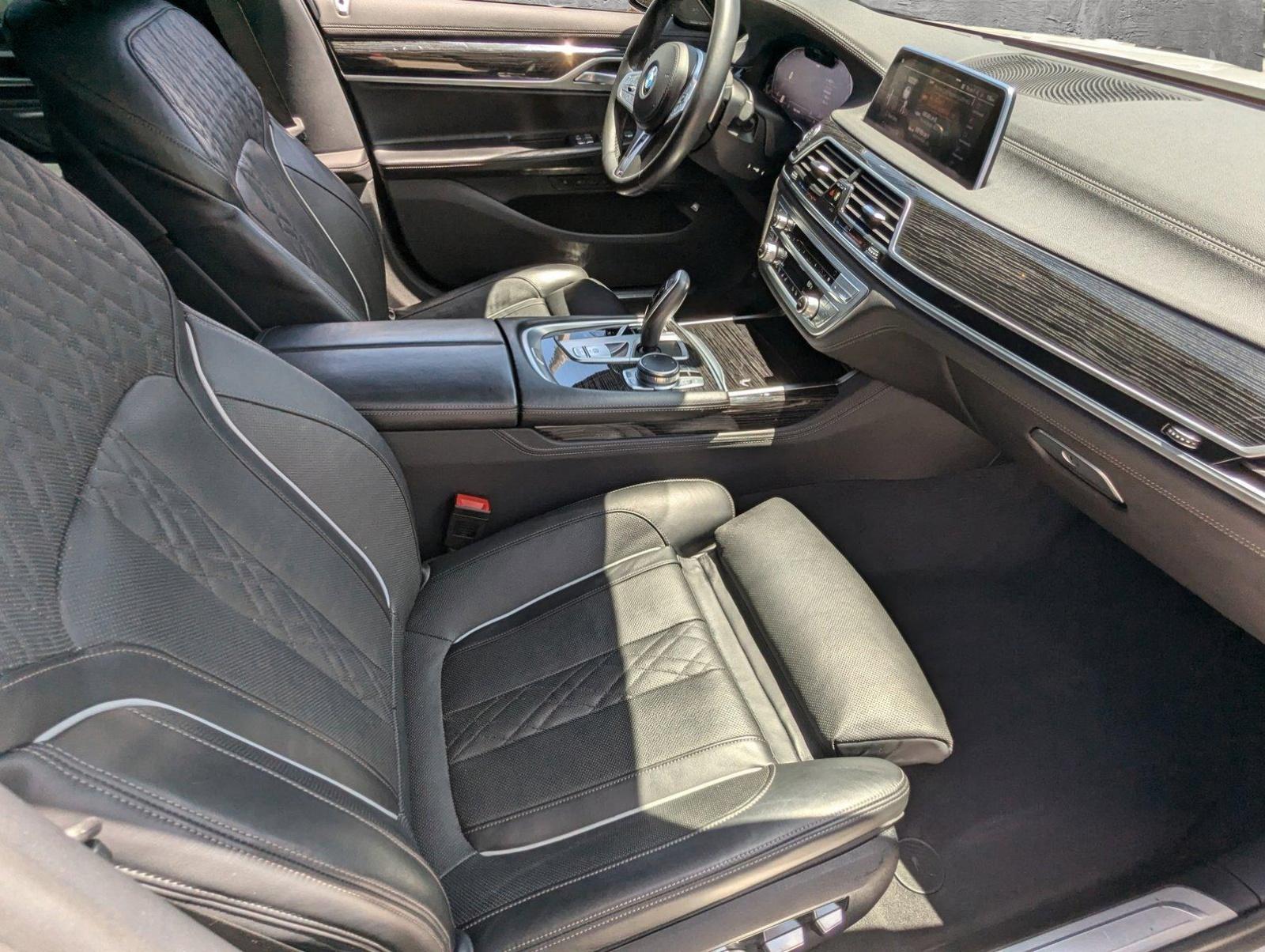 2022 BMW 740i Vehicle Photo in Delray Beach, FL 33444