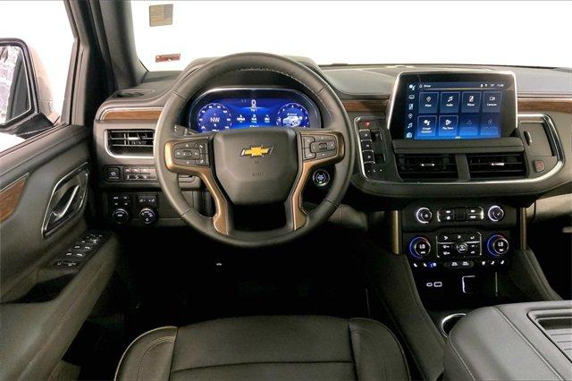 2023 Chevrolet Suburban Vehicle Photo in KANSAS CITY, MO 64114-4502