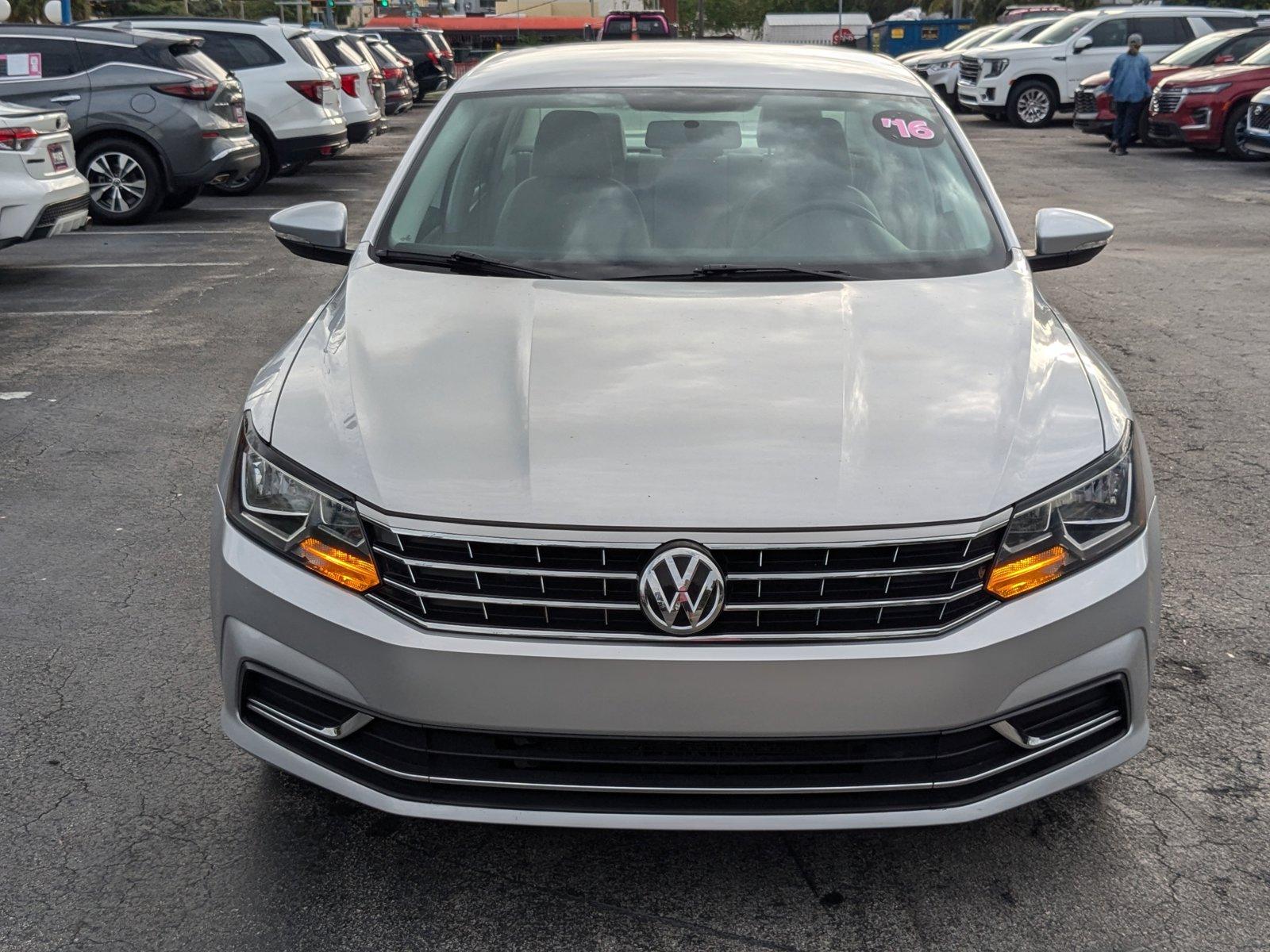 2016 Volkswagen Passat Vehicle Photo in Jacksonville, FL 32244