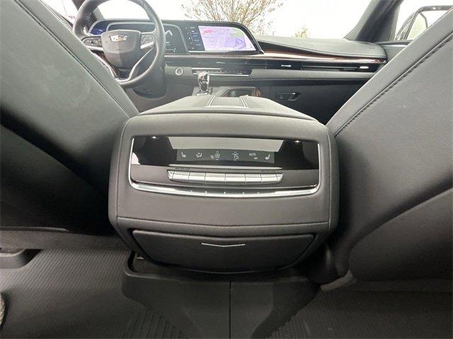 2024 Cadillac Escalade Vehicle Photo in BOWLING GREEN, KY 42104-4102