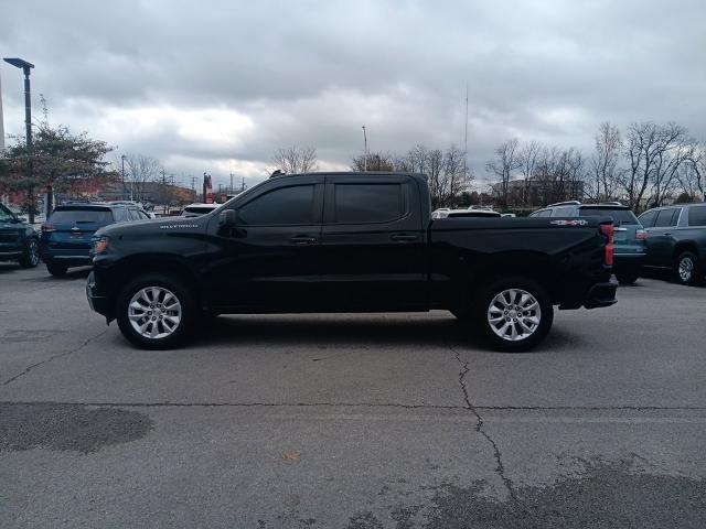 Used 2022 Chevrolet Silverado 1500 Custom with VIN 1GCPDBEK6NZ526175 for sale in Lexington, KY