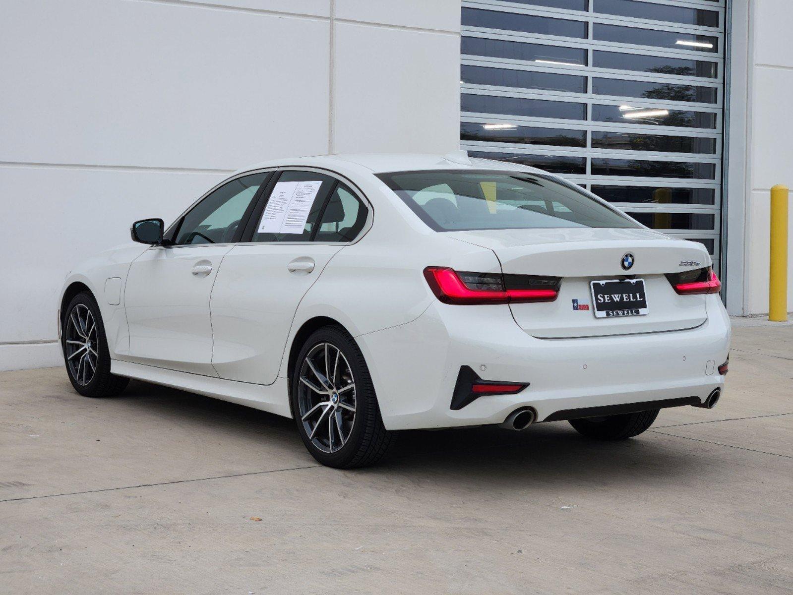 2021 BMW 330e Vehicle Photo in PLANO, TX 75024