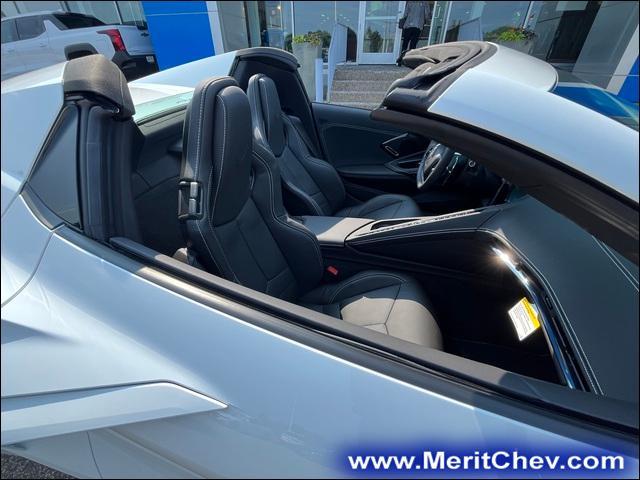 2024 Chevrolet Corvette Stingray Vehicle Photo in MAPLEWOOD, MN 55119-4794