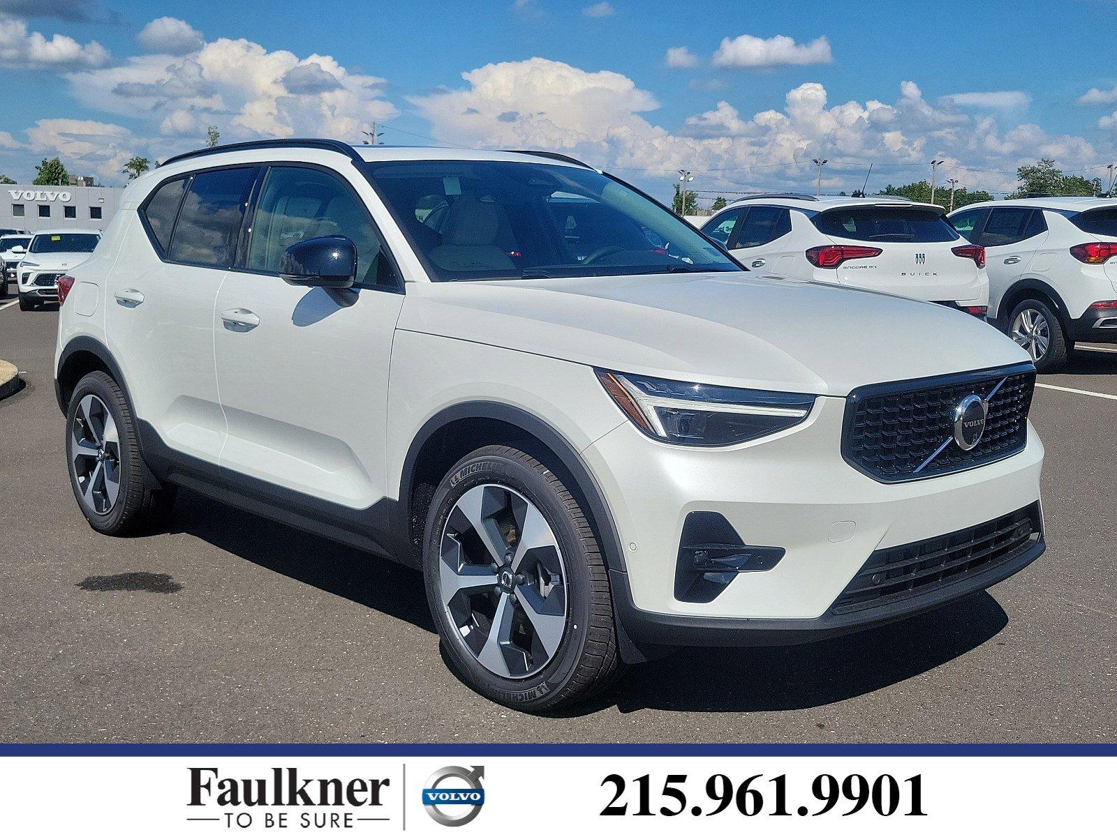 2025 Volvo XC40 Vehicle Photo in Trevose, PA 19053