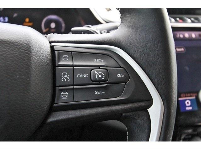 2022 Jeep Grand Cherokee L Vehicle Photo in ROSENBERG, TX 77471-5675