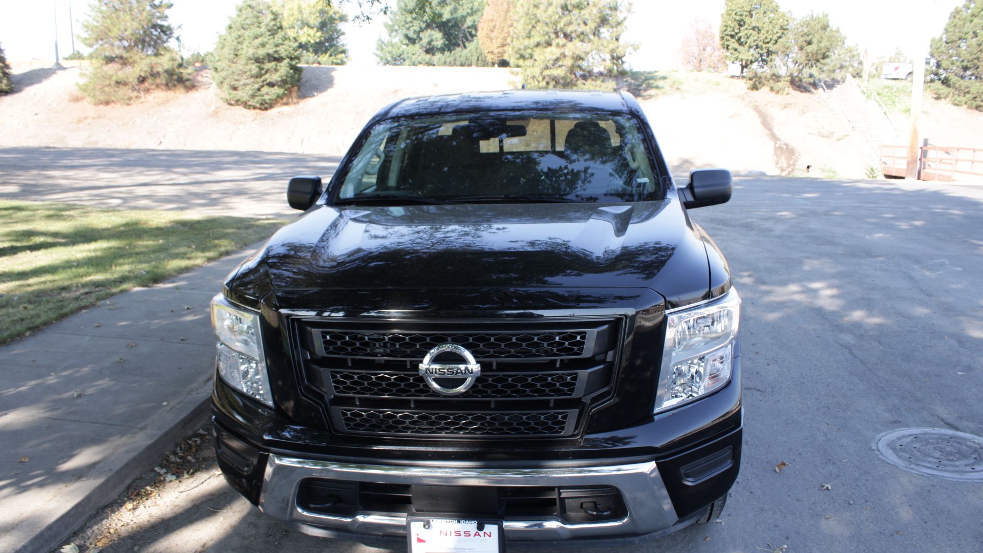 Used 2022 Nissan Titan SV with VIN 1N6AA1EC9NN104133 for sale in Lewiston, ID