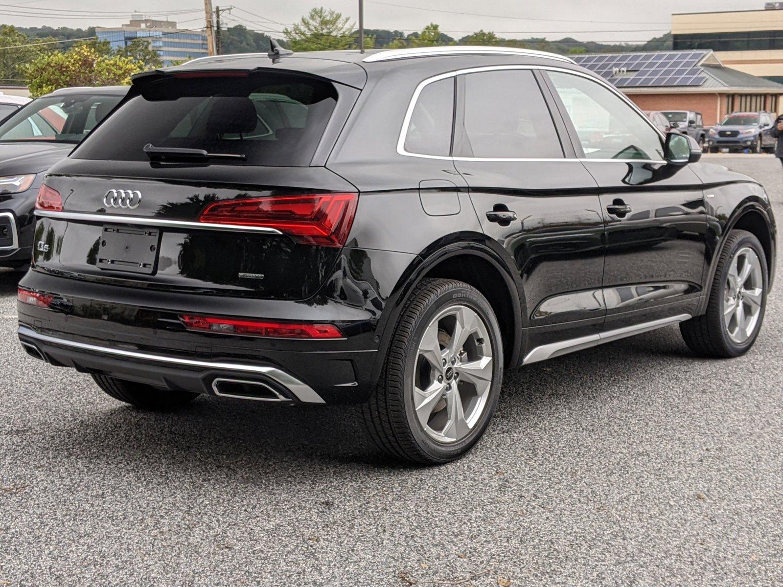 2024 Audi Q5 Vehicle Photo in Cockeysville, MD 21030