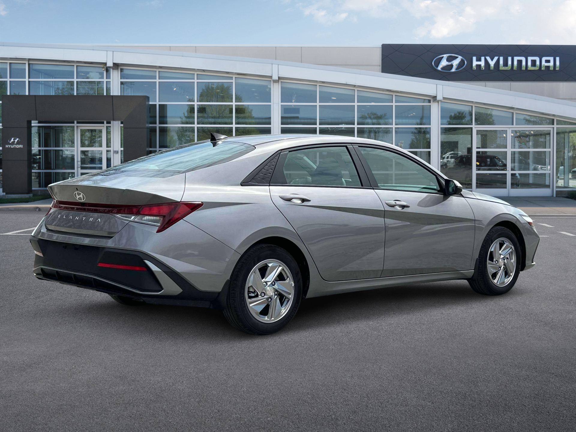 2025 Hyundai ELANTRA Vehicle Photo in Philadelphia, PA 19116