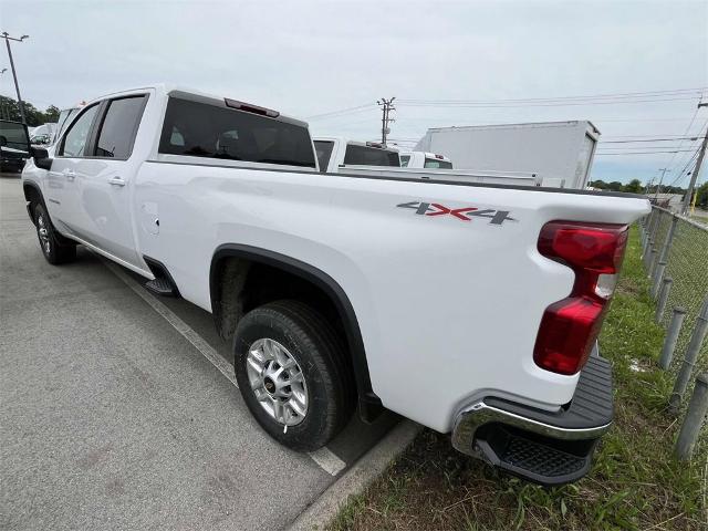 2024 Chevrolet Silverado 2500 HD Vehicle Photo in ALCOA, TN 37701-3235