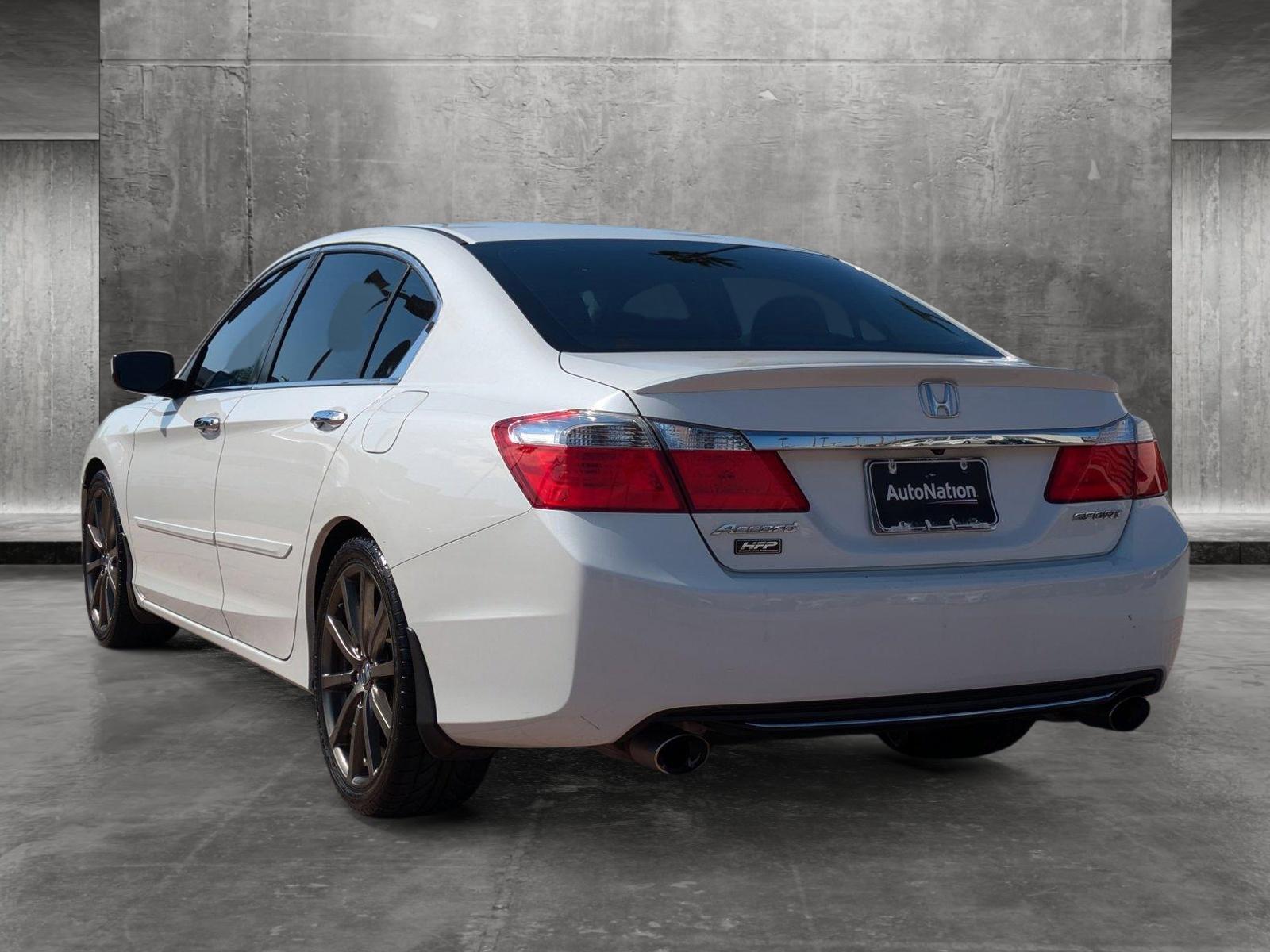 2015 Honda Accord Sedan Vehicle Photo in Tustin, CA 92782