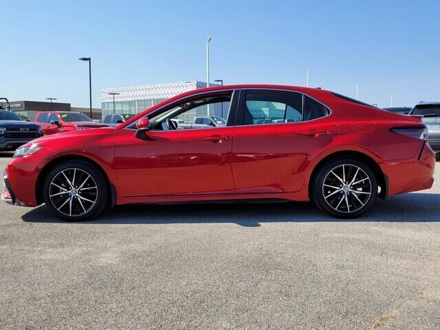 Used 2024 Toyota Camry SE with VIN 4T1G11AK5RU221371 for sale in Jonesboro, AR