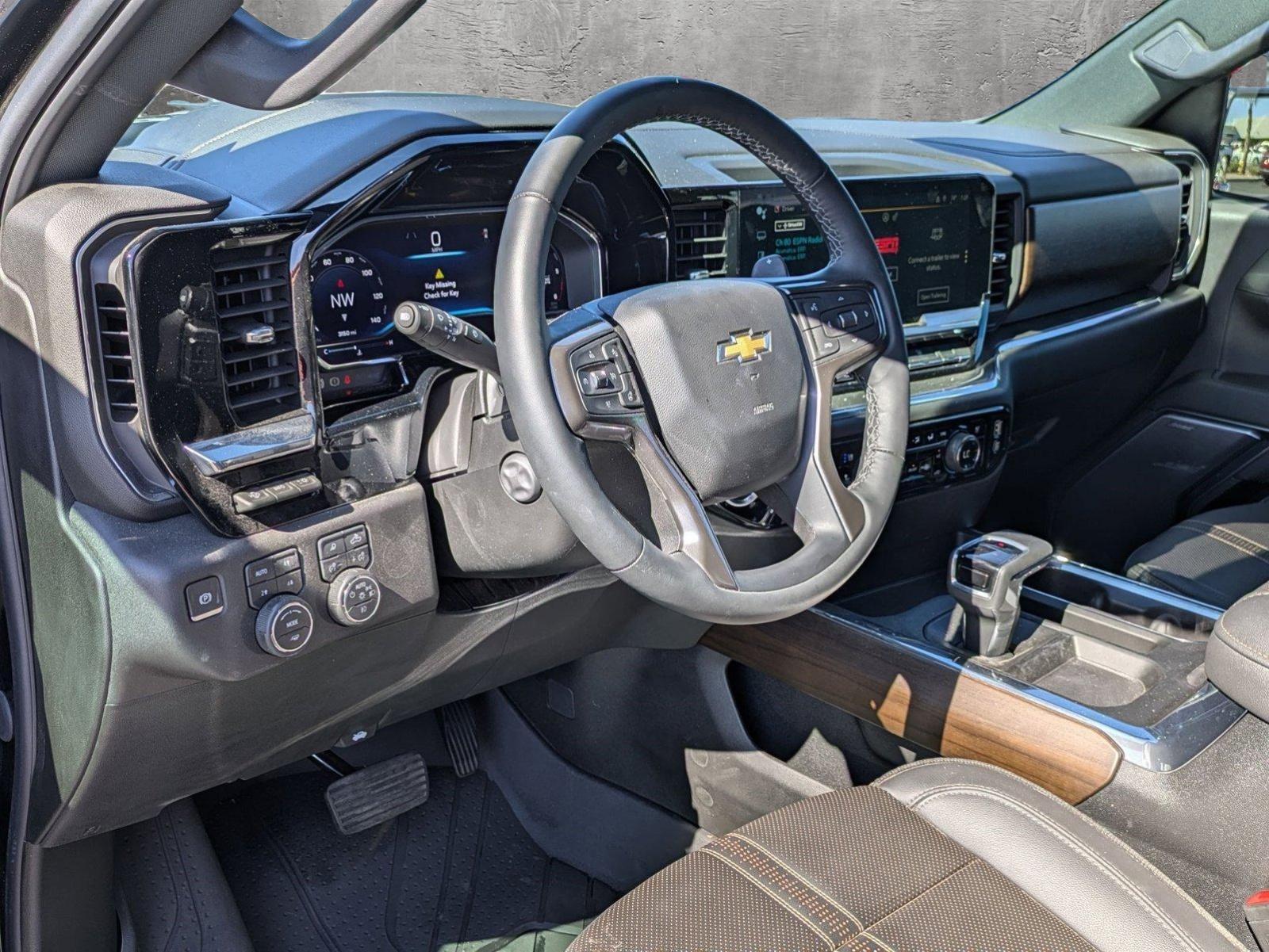 2024 Chevrolet Silverado 1500 Vehicle Photo in GILBERT, AZ 85297-0446