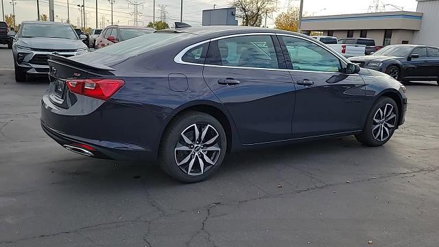 2025 Chevrolet Malibu Vehicle Photo in JOLIET, IL 60435-8135