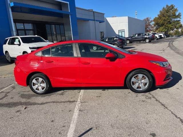 Used 2016 Chevrolet Cruze LS with VIN 1G1BC5SM7G7243313 for sale in Kansas City