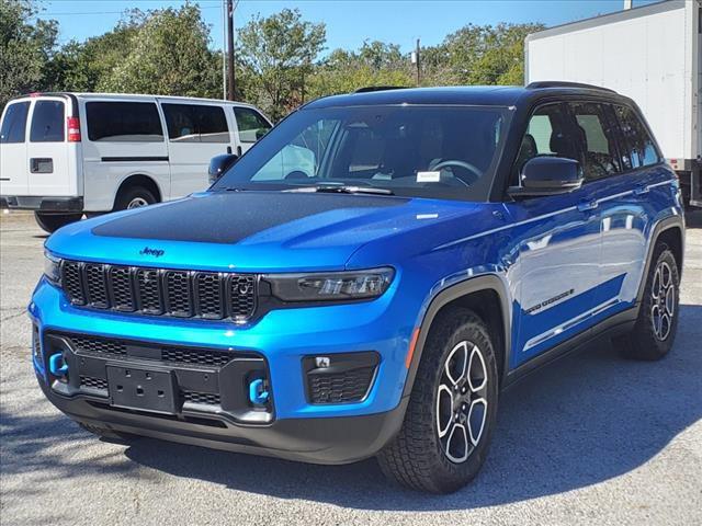 2023 Jeep Grand Cherokee 4xe Vehicle Photo in DENTON, TX 76210-9321