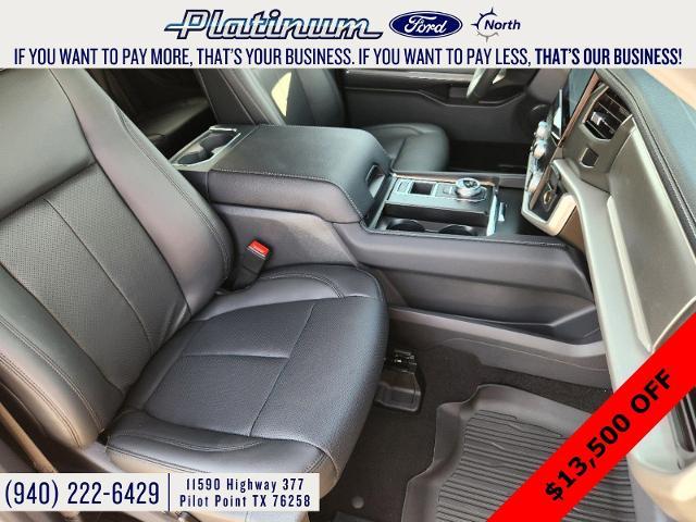 2024 Ford Expedition Vehicle Photo in Pilot Point, TX 76258