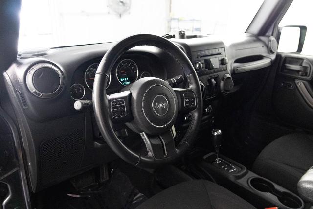 2017 Jeep Wrangler Vehicle Photo in NORTH RIVERSIDE, IL 60546-1404