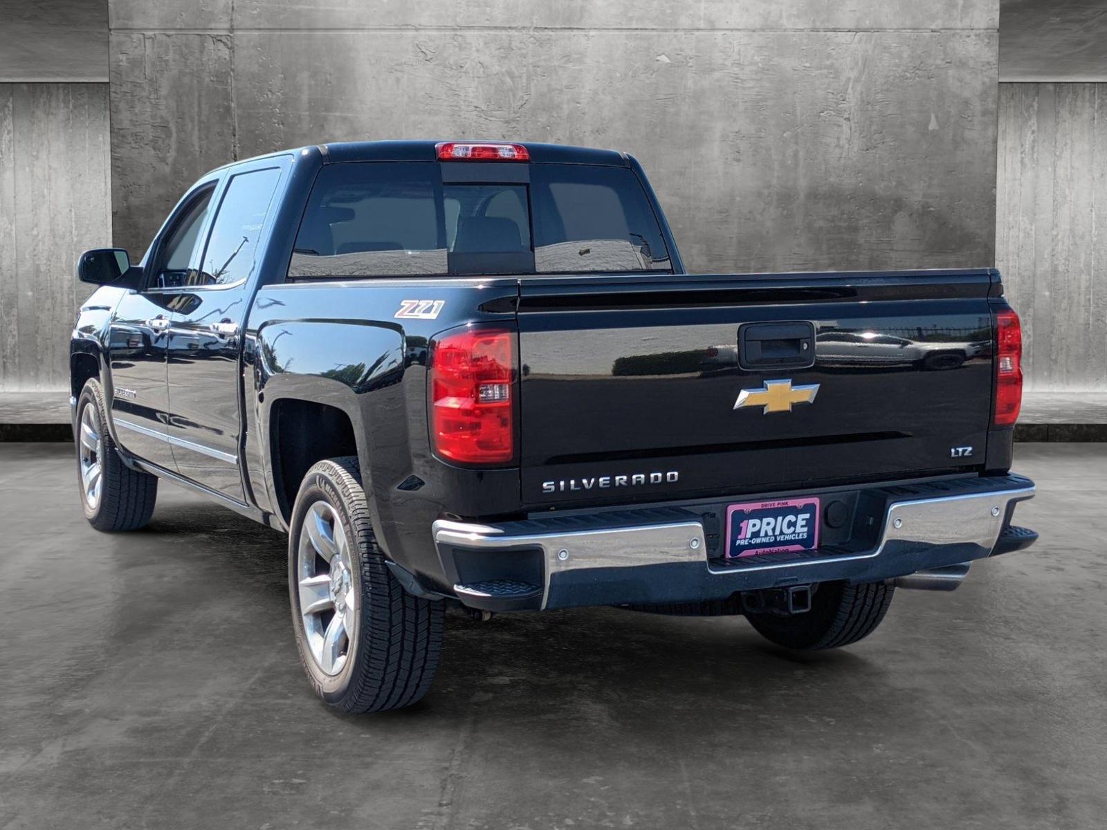 2015 Chevrolet Silverado 1500 Vehicle Photo in VALENCIA, CA 91355-1705