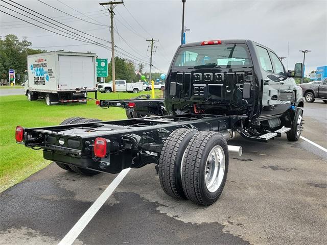 2024 Chevrolet Silverado 5500 HD Vehicle Photo in MILFORD, DE 19963-6122