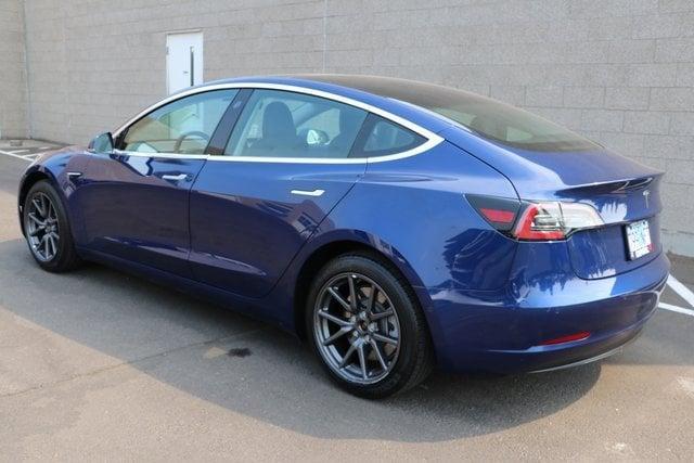 2019 Tesla Model 3 Vehicle Photo in Salem, OR 97301