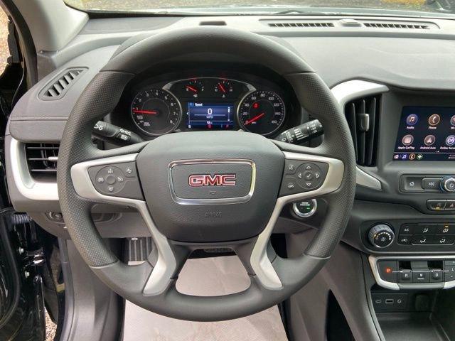 2024 GMC Terrain Vehicle Photo in MEDINA, OH 44256-9631