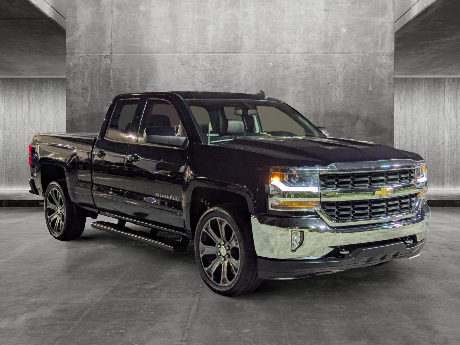 2018 Chevrolet Silverado 1500 Vehicle Photo in PEMBROKE PINES, FL 33024-6534