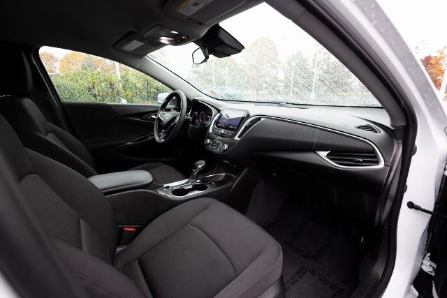 2022 Chevrolet Malibu Vehicle Photo in NEWBERG, OR 97132-1927