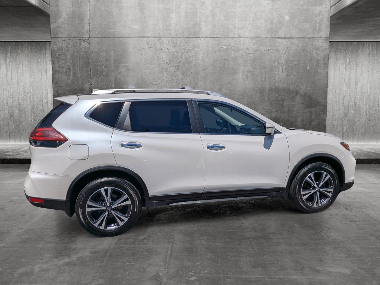 2019 Nissan Rogue Vehicle Photo in Miami, FL 33135