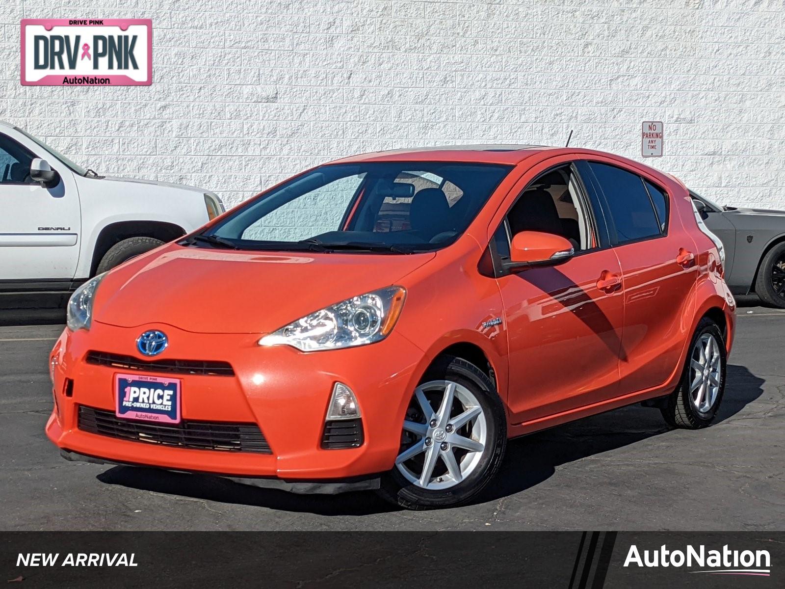 2013 Toyota Prius c Vehicle Photo in VALENCIA, CA 91355-1705