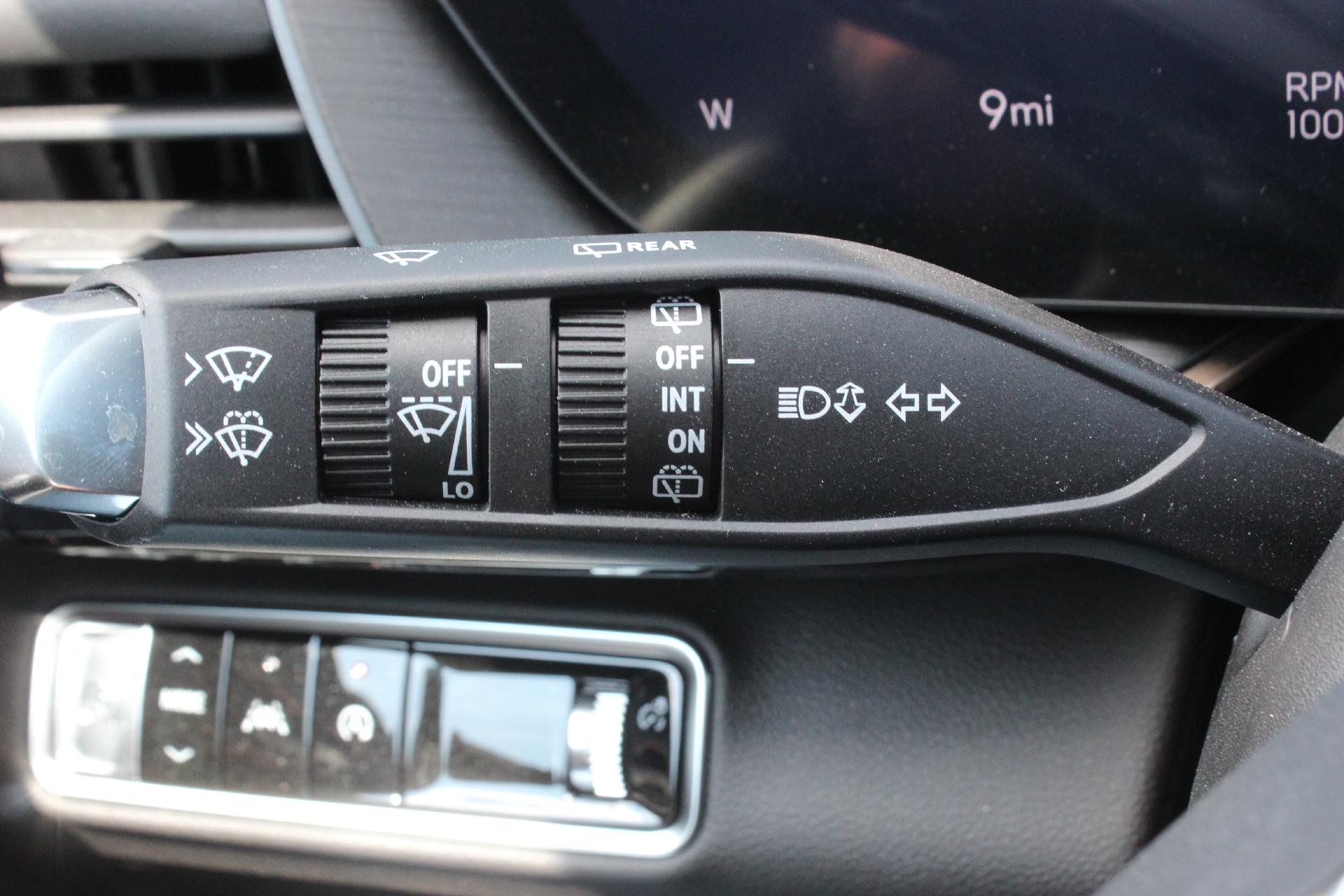 2024 Buick Envision Vehicle Photo in AURORA, CO 80012-4011