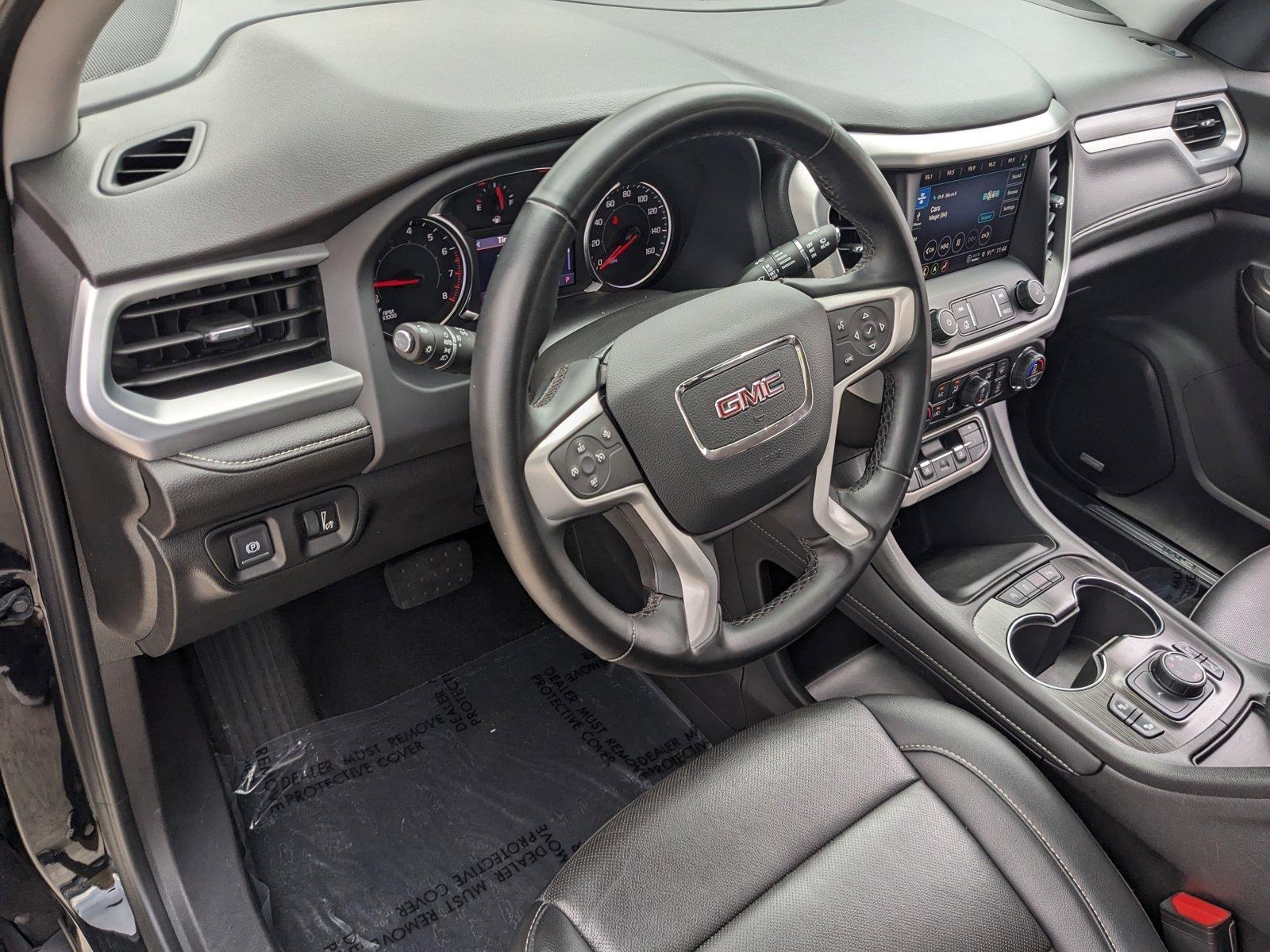 2023 GMC Acadia Vehicle Photo in Pembroke Pines , FL 33027