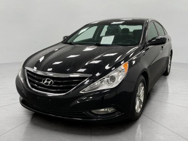 2013 Hyundai SONATA Vehicle Photo in Appleton, WI 54913