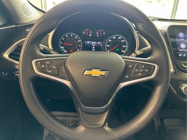 2022 Chevrolet Malibu Vehicle Photo in RED SPRINGS, NC 28377-1640