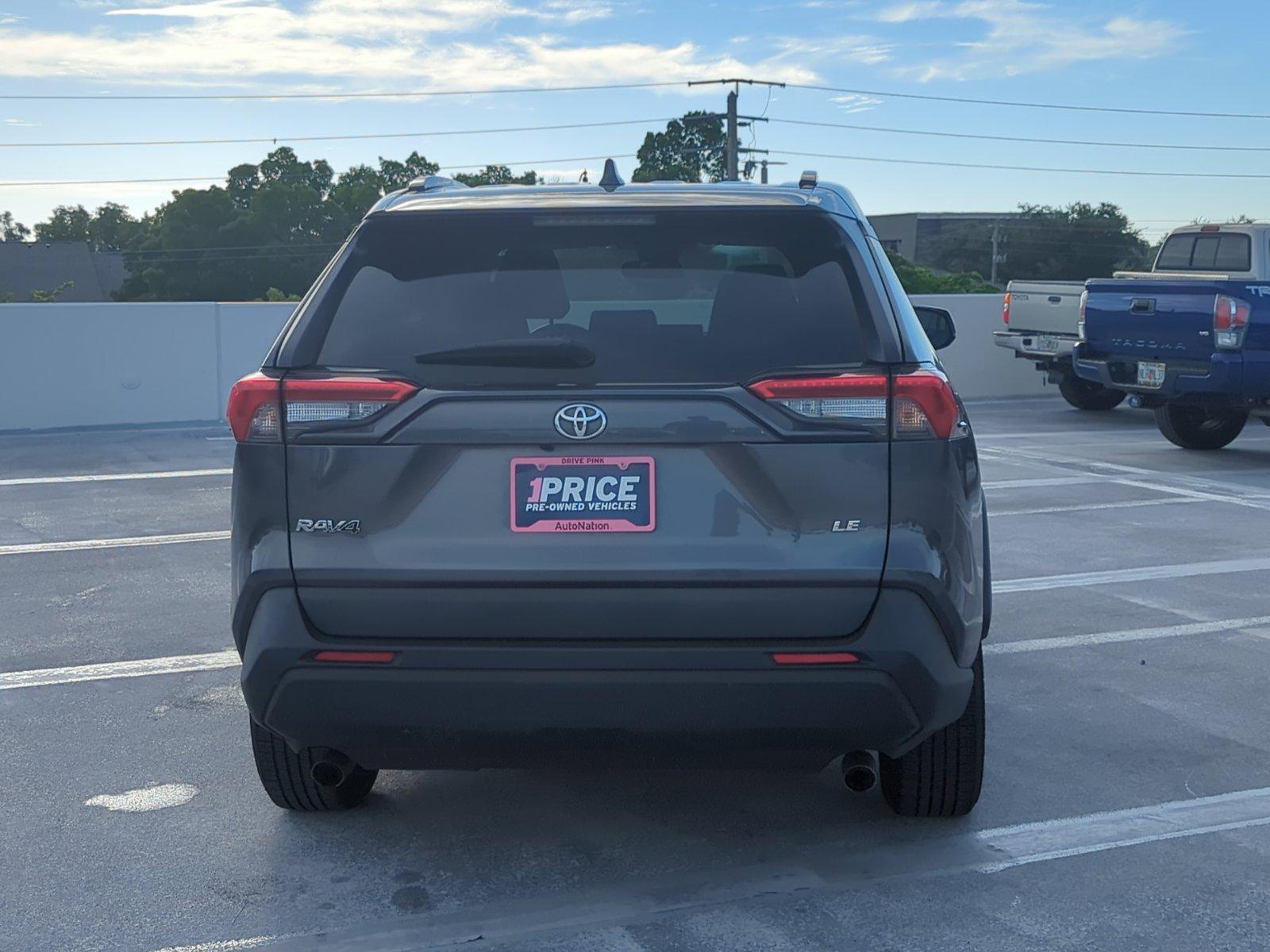 2021 Toyota RAV4 Vehicle Photo in Ft. Myers, FL 33907