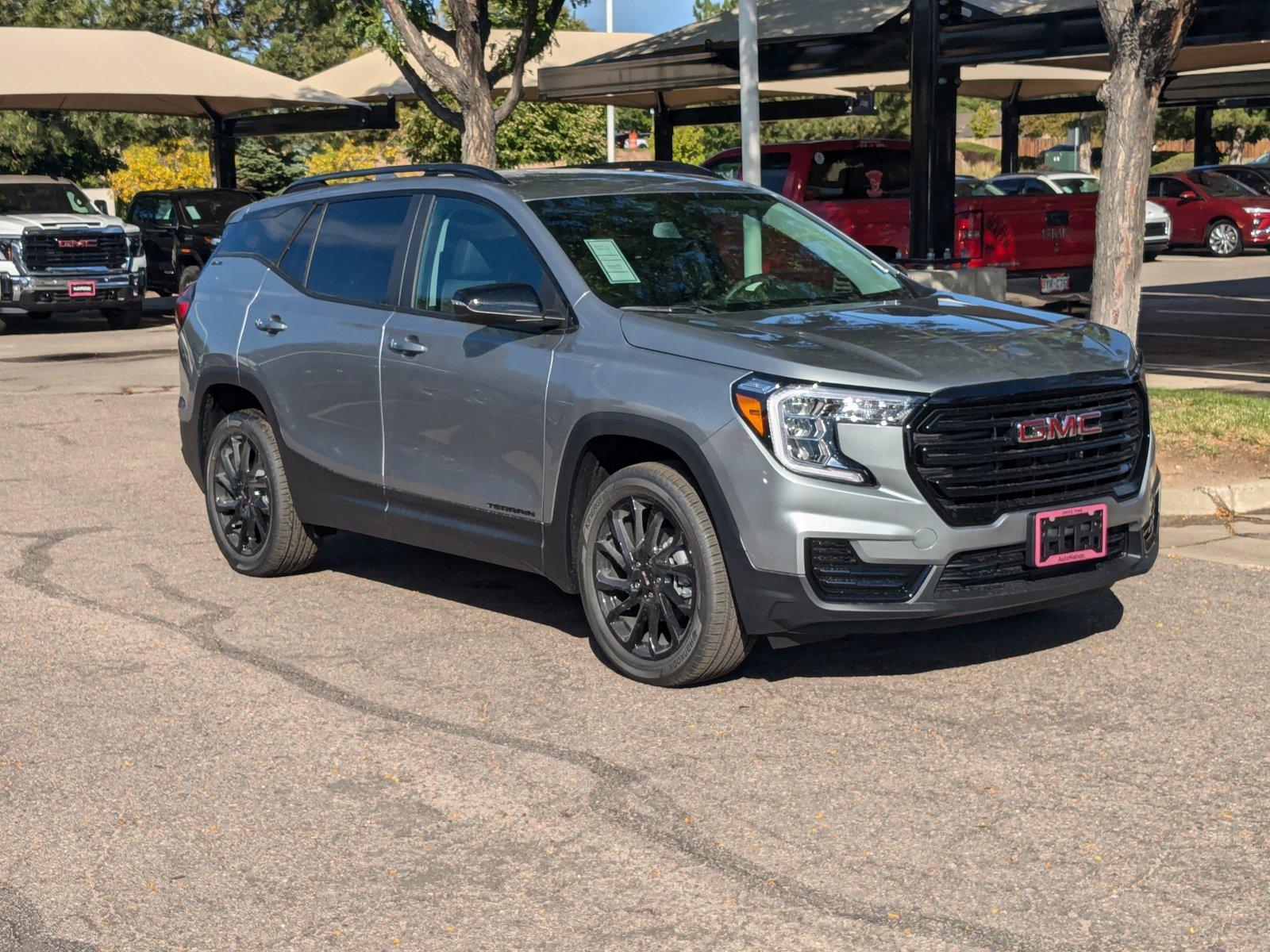 2024 GMC Terrain Vehicle Photo in LONE TREE, CO 80124-2750