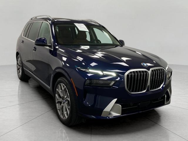 2024 BMW X7 xDrive40i Vehicle Photo in Appleton, WI 54913