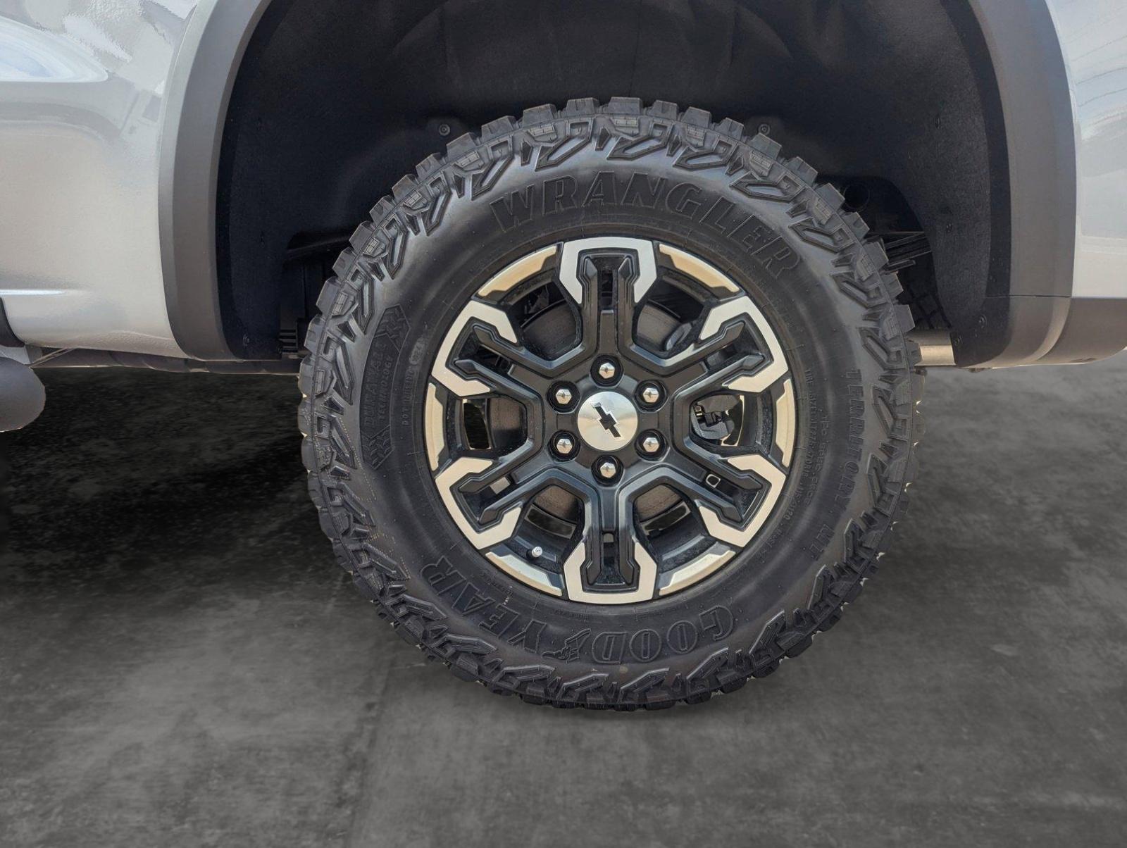 2025 Chevrolet Silverado 1500 Vehicle Photo in CORPUS CHRISTI, TX 78412-4902