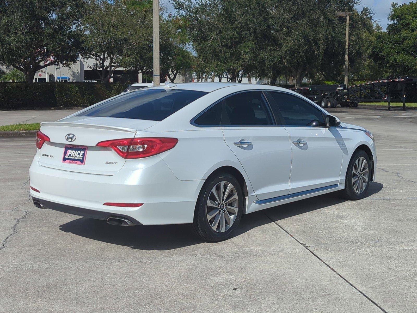 2016 Hyundai SONATA Vehicle Photo in Margate, FL 33063