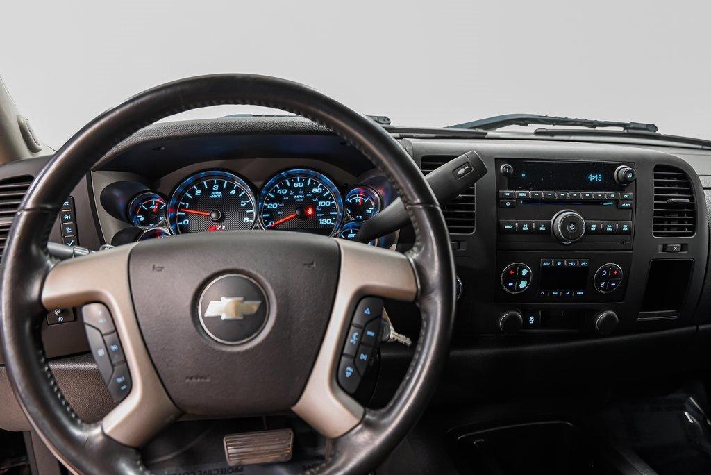 2013 Chevrolet Silverado 1500 Vehicle Photo in AKRON, OH 44320-4088