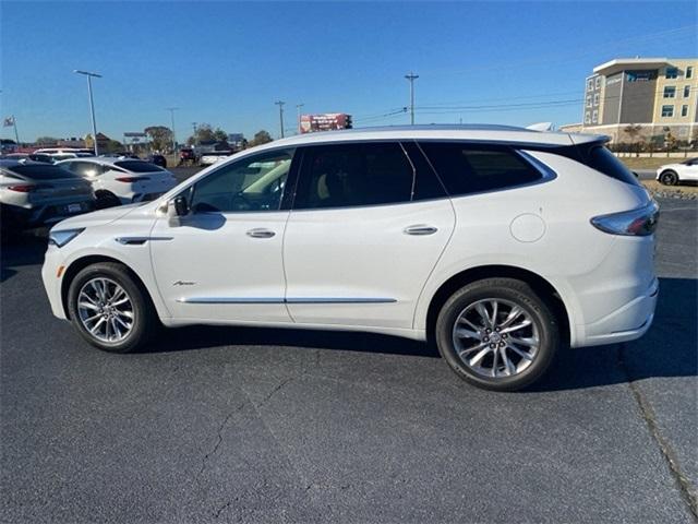 2023 Buick Enclave Vehicle Photo in LEWES, DE 19958-4935